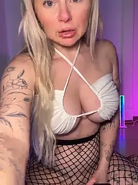 Shorty Holly online show from 12, 5, 2026
