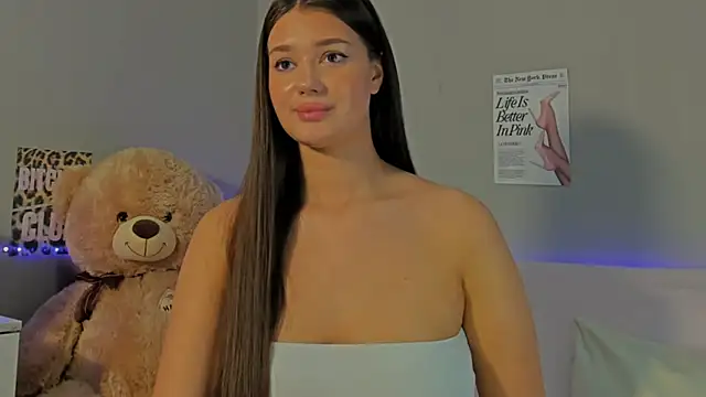 Mila-Cosmo online show from 17, 5, 2026