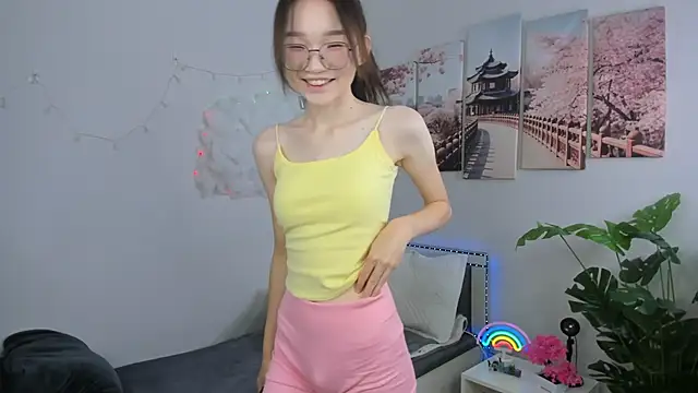 syuri sun online show from 20, 6, 2026