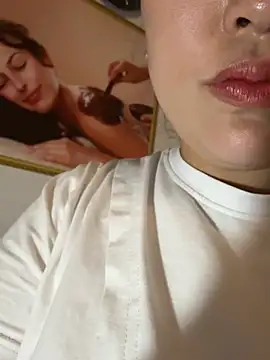 Snapshot of Lina-Naughty chatting on 28, 5, 2026 Lina-Naughty online show from 28, 5, 2026