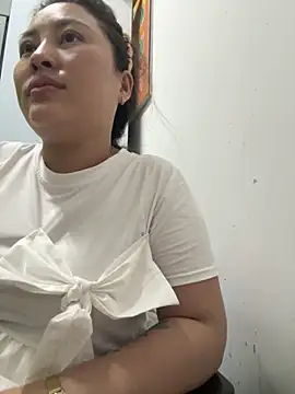 Snapshot of Lina-Naughty chatting on 29, 6, 2026 Lina-Naughty online show from 29, 6, 2026
