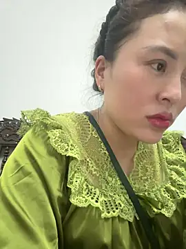 Snapshot of Lina-Naughty chatting on 23, 5, 2026 Lina-Naughty online show from 23, 5, 2026