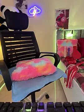 dilsheen kaur live online show from 4, 5, 2026