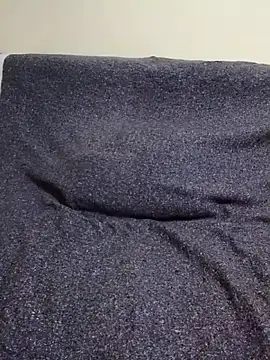 Queen Lola online show from 4, 4, 2026