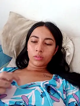 Ann Houston online show from 4, 4, 2026