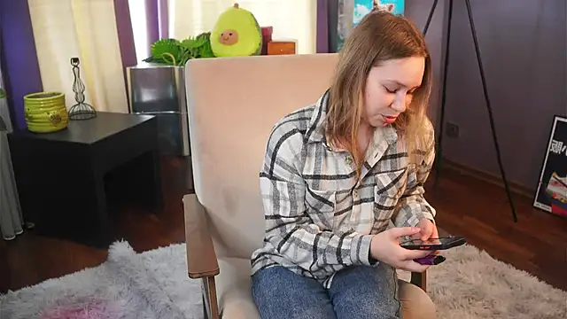 MathaConnie online show from 5, 4, 2026