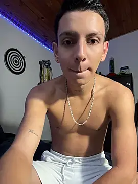 Liam Fiire online show from 20, 7, 2026