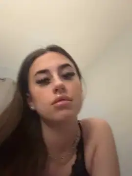 Chloewhiteex online show from 2, 5, 2026