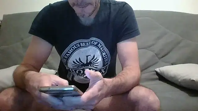Snapshot of Valmont3340 chatting on 30, 4, 2026 Valmont3340 online show from 30, 4, 2026