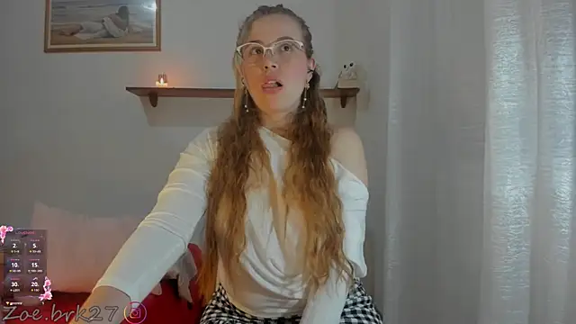 Snapshot of Zoe_brk chatting on 10, 5, 2026 Zoe brk online show from 10, 5, 2026