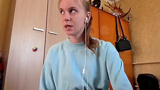 DonnaKuc online show from 1, 4, 2026