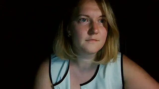 TinaKittyX online show from 29, 6, 2026