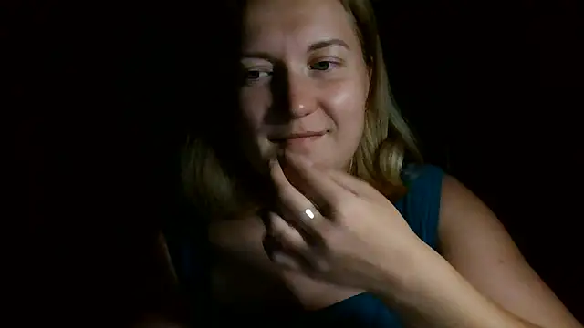 TinaKittyX online show from 30, 6, 2026