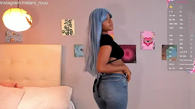 Melaniaa Roussee online show from 9, 4, 2026