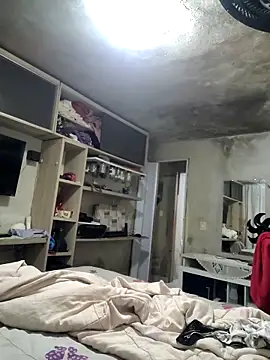 Cristotoza online show from 11, 4, 2026