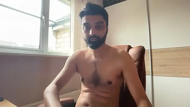 Snapshot of priyxh chatting on 3, 6, 2026 priyxh online show from 3, 6, 2026