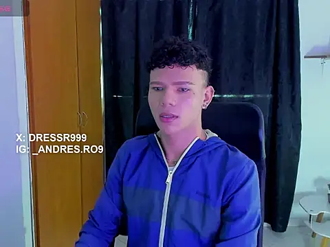 sebascuterouss online show from 19, 4, 2026
