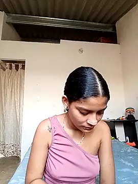 Lyra Siren online show from 9, 4, 2026