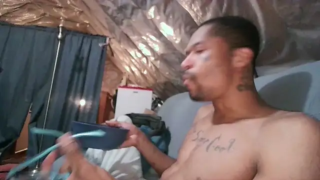 JRNBLU44 online show from 12, 4, 2026