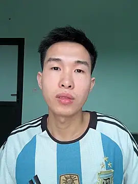 tuanhip online show from 5, 4, 2026