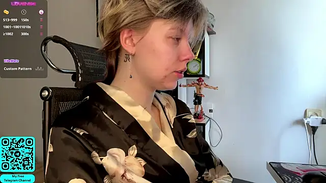 MadalynNosel online show from 15, 4, 2026