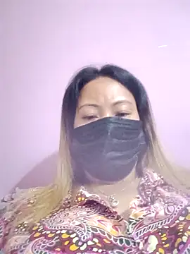 Bristy BigBoobs online show from 10, 4, 2026