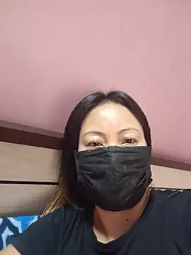 Bristy BigBoobs online show from 18, 5, 2026