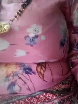 Snapshot of husn_ki_Malika chatting on 29, 5, 2026 husn ki Malika online show from 29, 5, 2026
