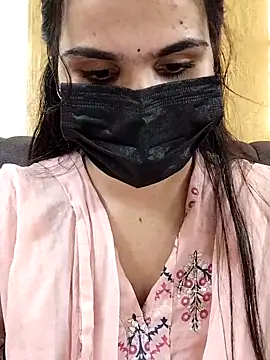Snapshot of Shakshana-queen chatting on 25, 4, 2026 Shakshana-queen online show from 25, 4, 2026