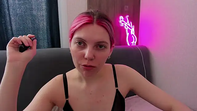 Marie Reyess online show from 22, 4, 2026
