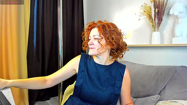 Julia Suny online show from 8, 6, 2026