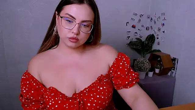 AminaSoul  online show from 8, 4, 2026