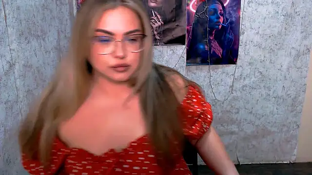 AminaSoul  online show from 13, 4, 2026