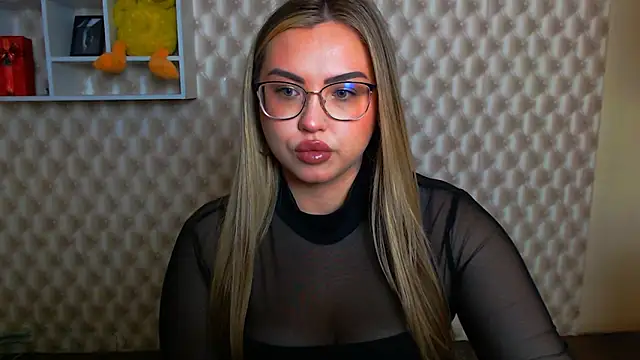 AminaSoul  online show from 5, 5, 2026