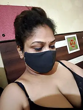 Snapshot of SluttySonam chatting on 1, 5, 2026 SluttySonam online show from 1, 5, 2026