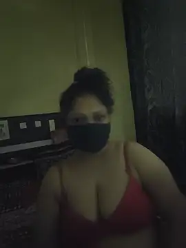 Snapshot of SluttySonam chatting on 15, 5, 2026 SluttySonam online show from 15, 5, 2026