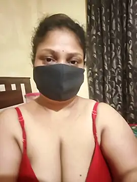 Snapshot of SluttySonam chatting on 19, 5, 2026 SluttySonam online show from 19, 5, 2026
