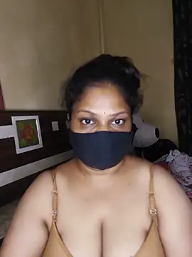 Snapshot of SluttySonam chatting on 8, 6, 2026 SluttySonam online show from 8, 6, 2026