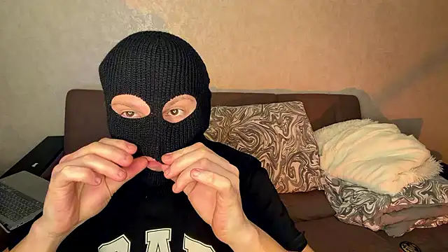 PamelaCouple  online show from 2, 4, 2026