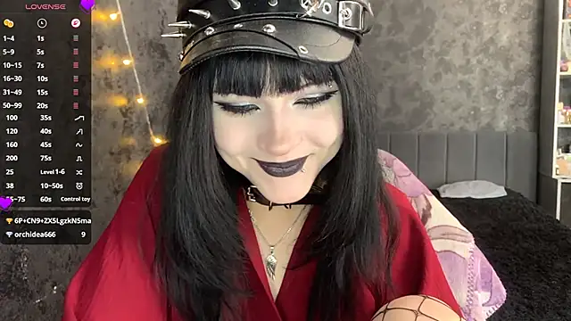 EmilyEmbears online show from 15, 6, 2026