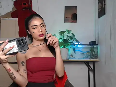 Snapshot of Martha4you chatting on 4, 7, 2026 Martha4you online show from 4, 7, 2026