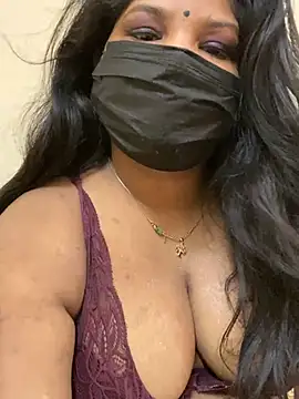 Snapshot of Shalu_naughty69 chatting on 5, 7, 2026 Shalu naughty69 online show from 5, 7, 2026