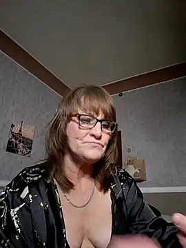 Manulyonok511 online show from 10, 4, 2026