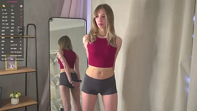 Snapshot of AubreyHoltry chatting on 3, 5, 2026 AubreyHoltry online show from 3, 5, 2026