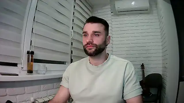DaddySlava online show from 7, 4, 2026