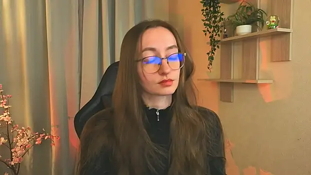 Serenity XO online show from 7, 4, 2026