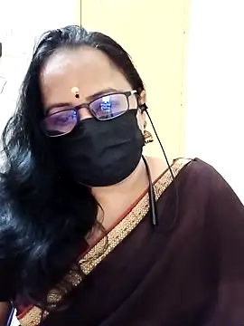 monisha cam online show from 12, 4, 2026