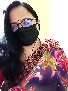 Snapshot of monisha_cam chatting on 29, 4, 2026 monisha cam online show from 29, 4, 2026