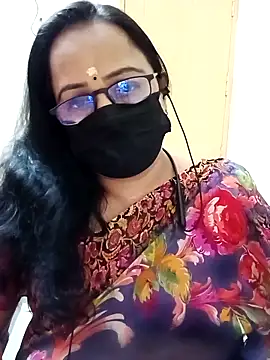 Snapshot of monisha_cam chatting on 29, 4, 2026 monisha cam online show from 29, 4, 2026
