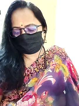 Snapshot of monisha_cam chatting on 20, 4, 2026 monisha cam online show from 20, 4, 2026